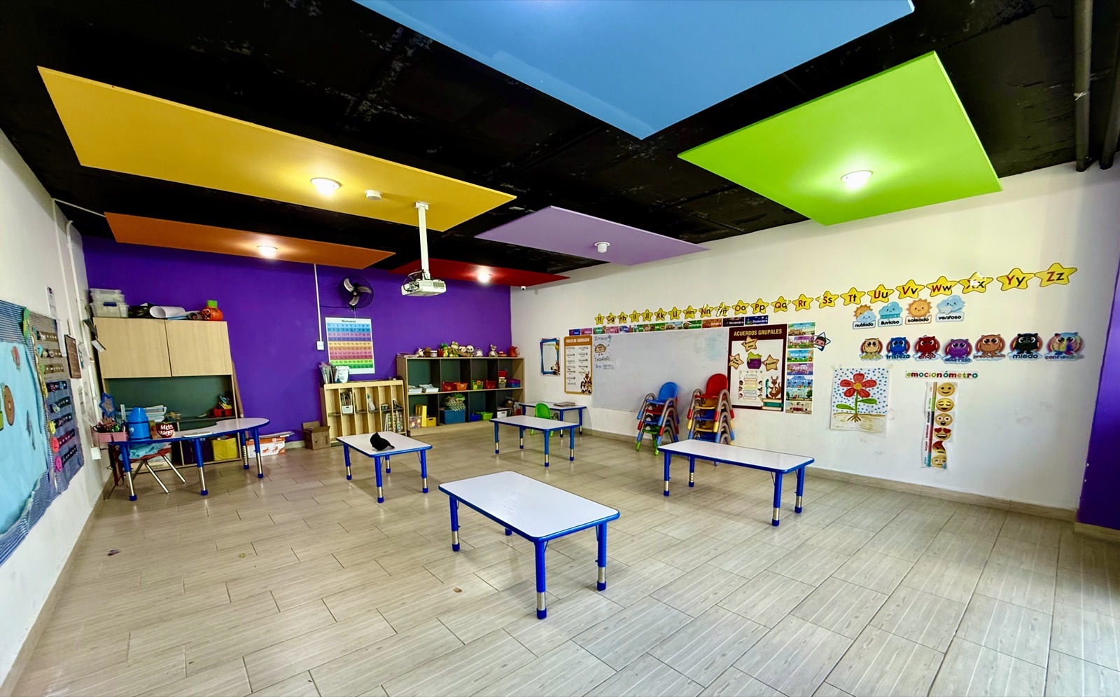 Corregidora Classroom
