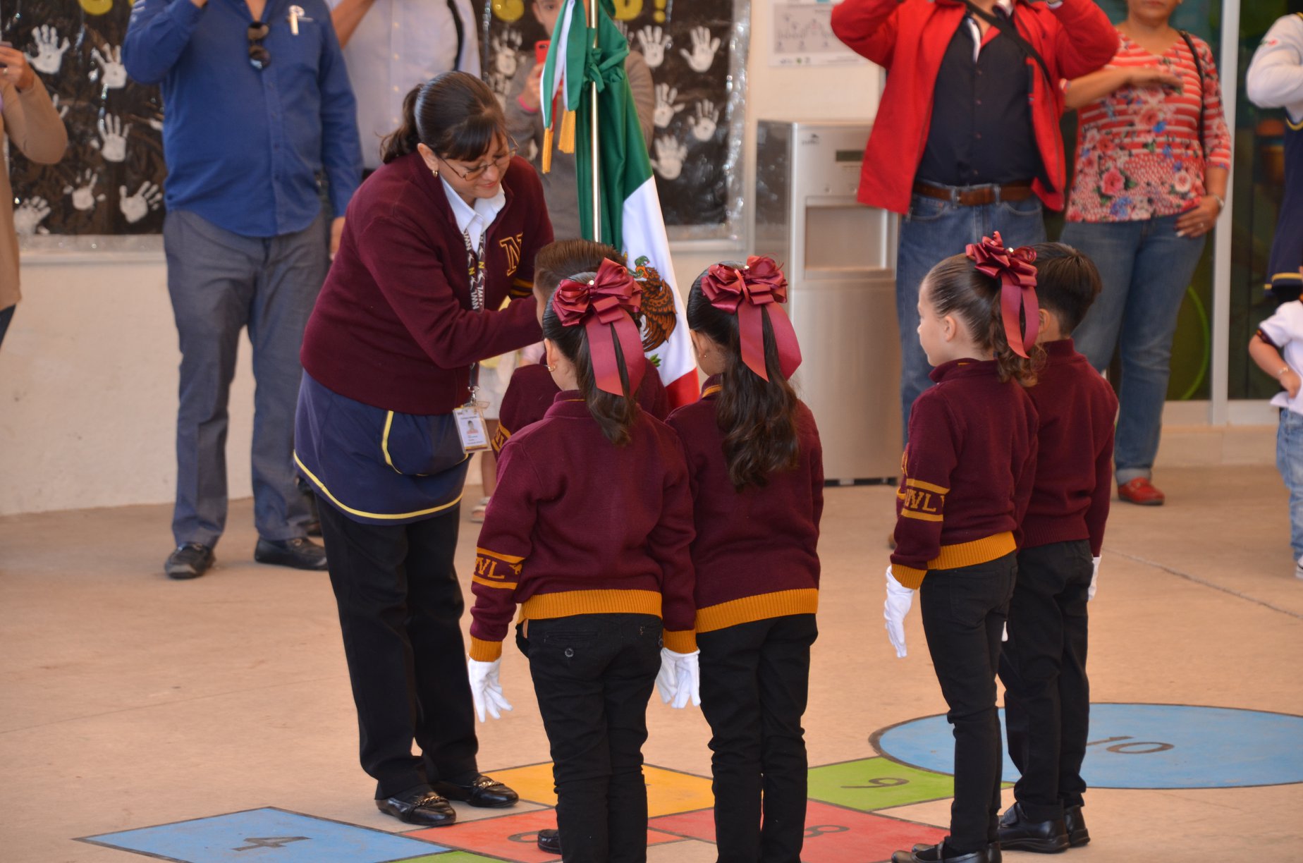 Cambio de escolta kínder