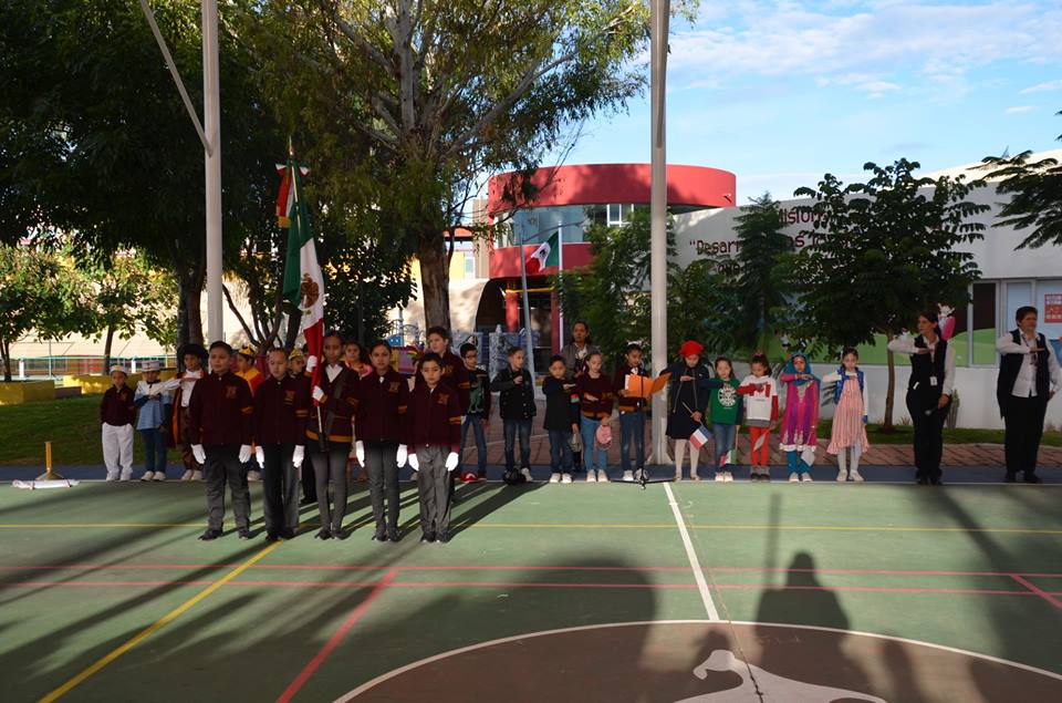 Acto Cívico en Juriquilla 