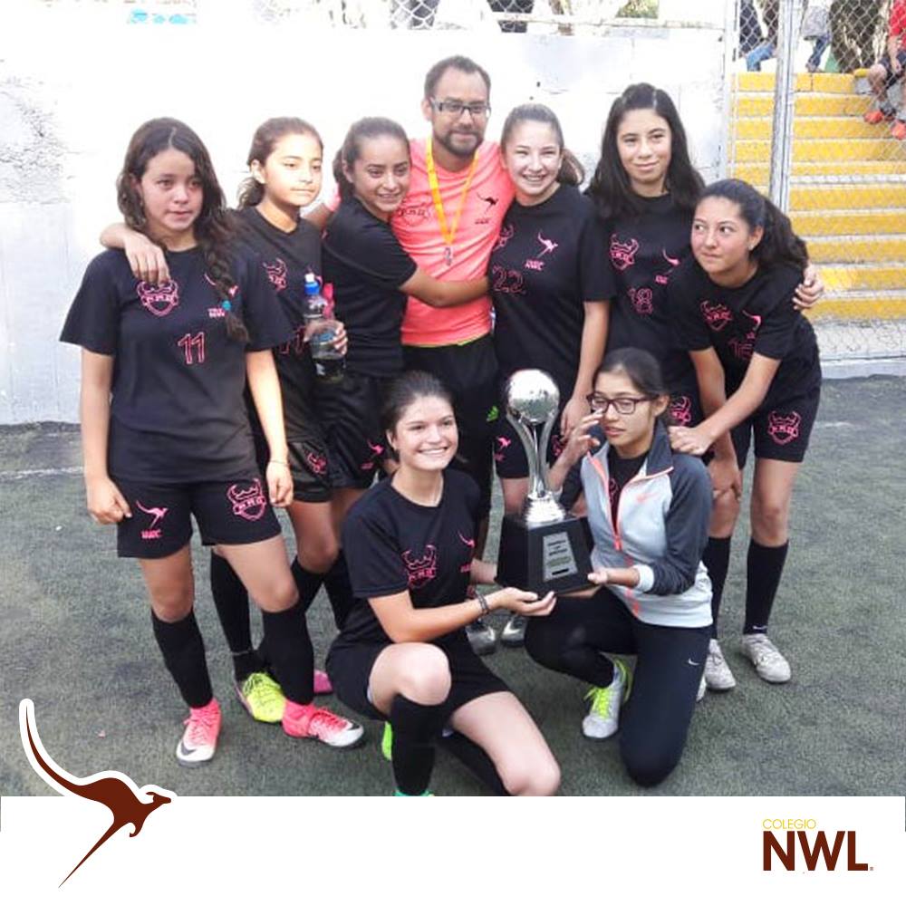 Cierre de básquetbol y fútbol Campus Juriquilla