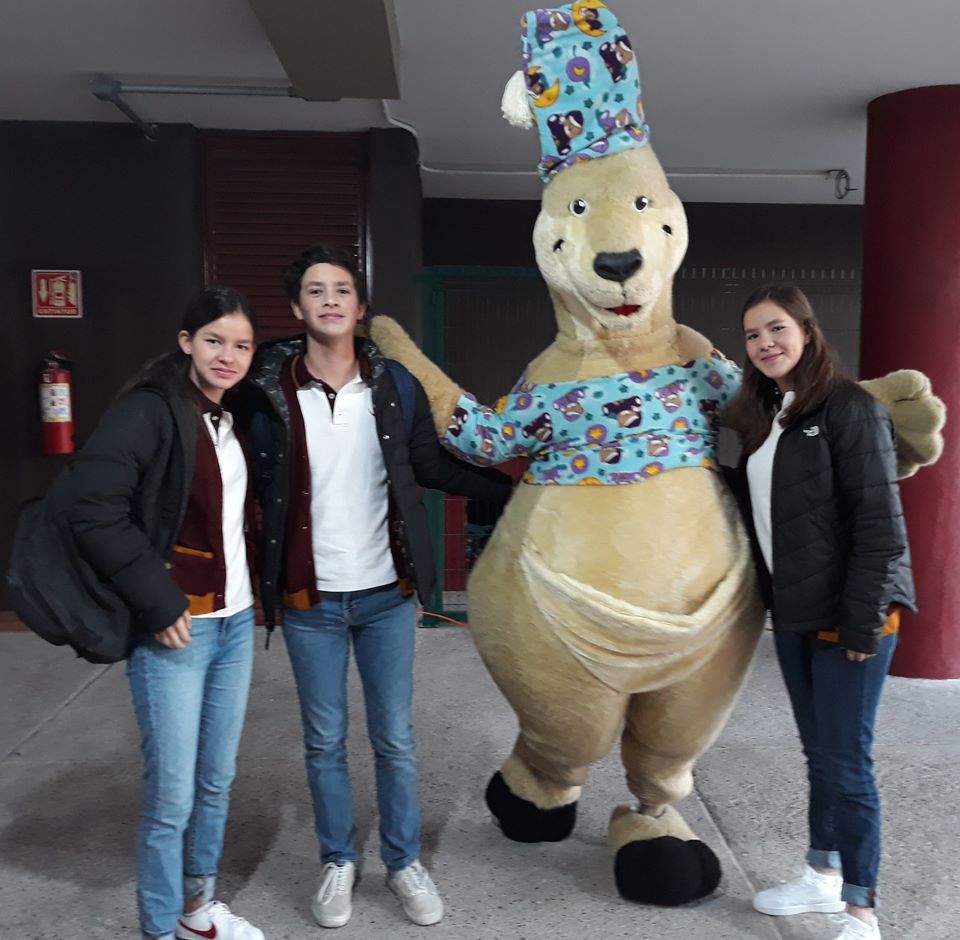  ñFeliz regreso a clases! .