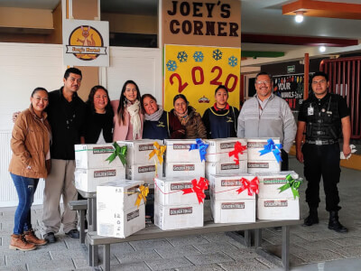Despensas y rosca de reyes.